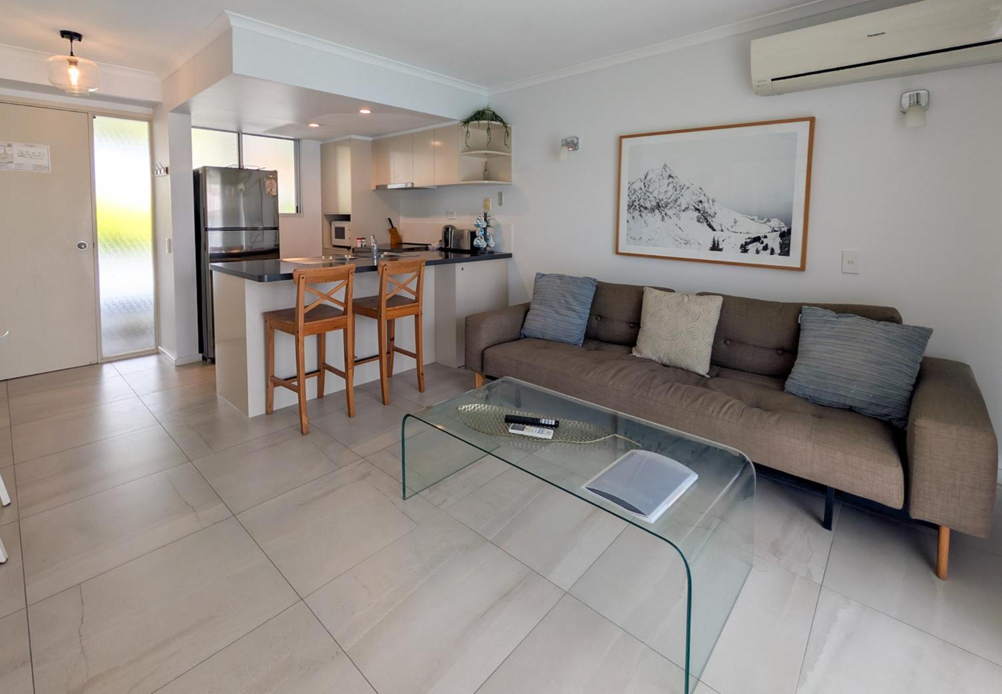 Noosa Parade Holiday Inn Экстерьер фото
