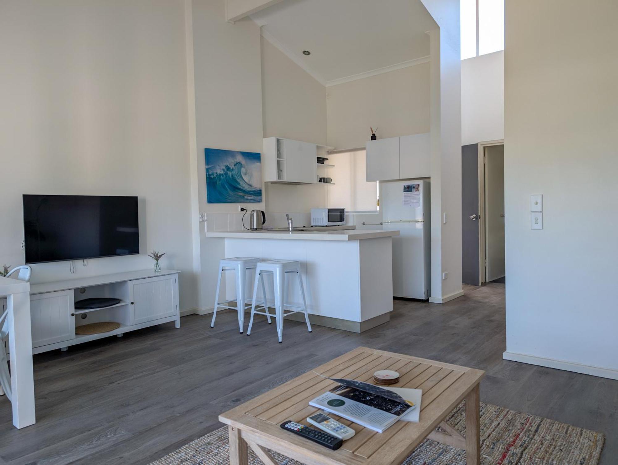 Noosa Parade Holiday Inn Экстерьер фото