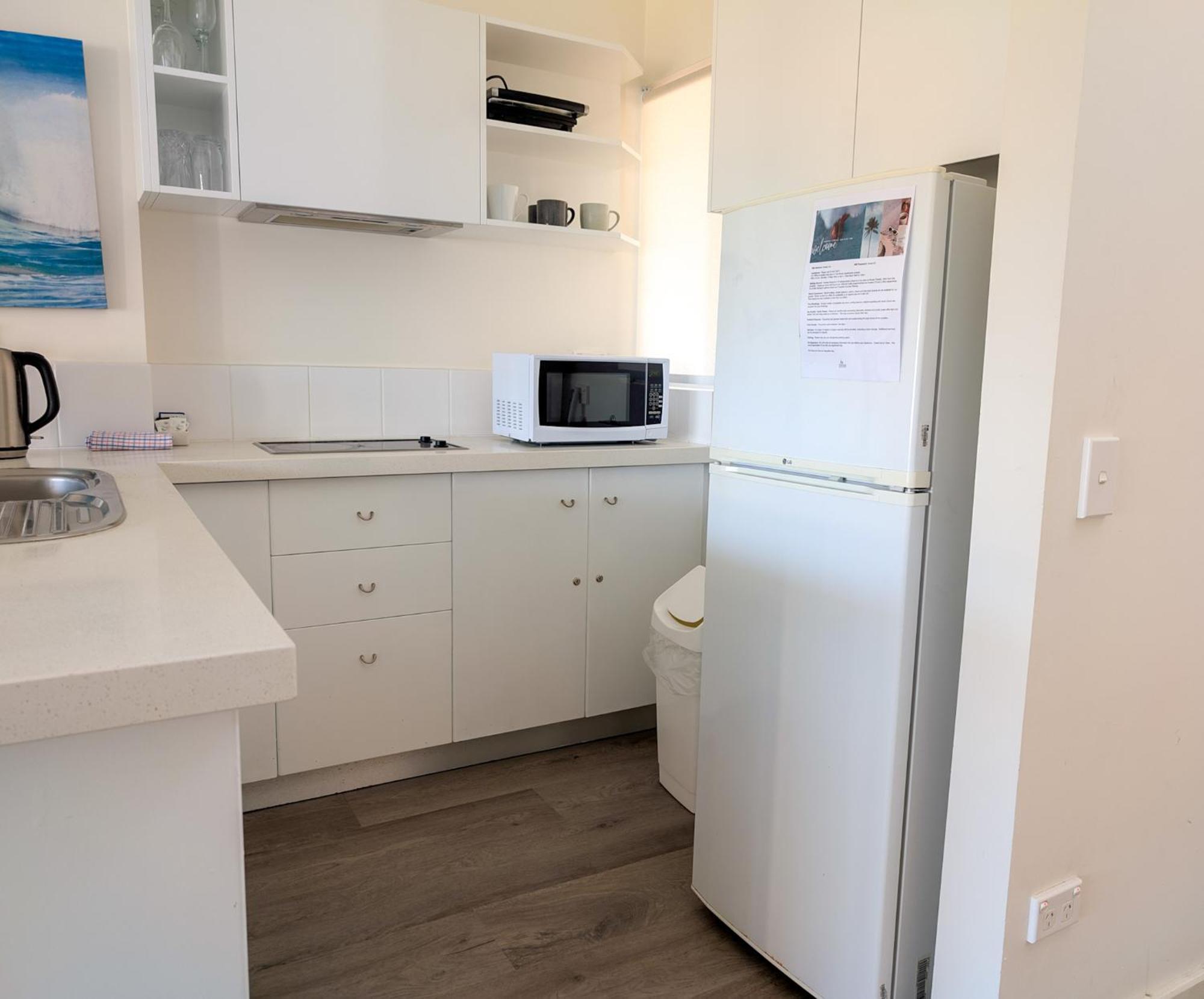 Noosa Parade Holiday Inn Экстерьер фото